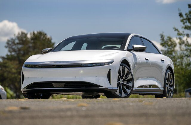 أفضل سيارات كهربائية